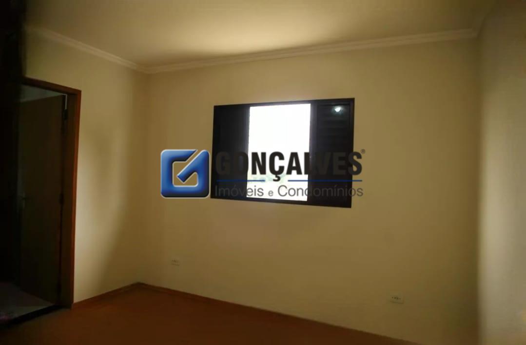 130677, Casa, para aluguel, para alugar, 2.900,00,Anchieta, São Bernardo do Campo,2 quartos: 