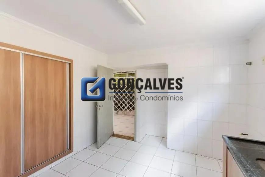 131018, Casa, para aluguel, para alugar, 3.000,00,Vila Guiomar, Santo André,2 quartos: 