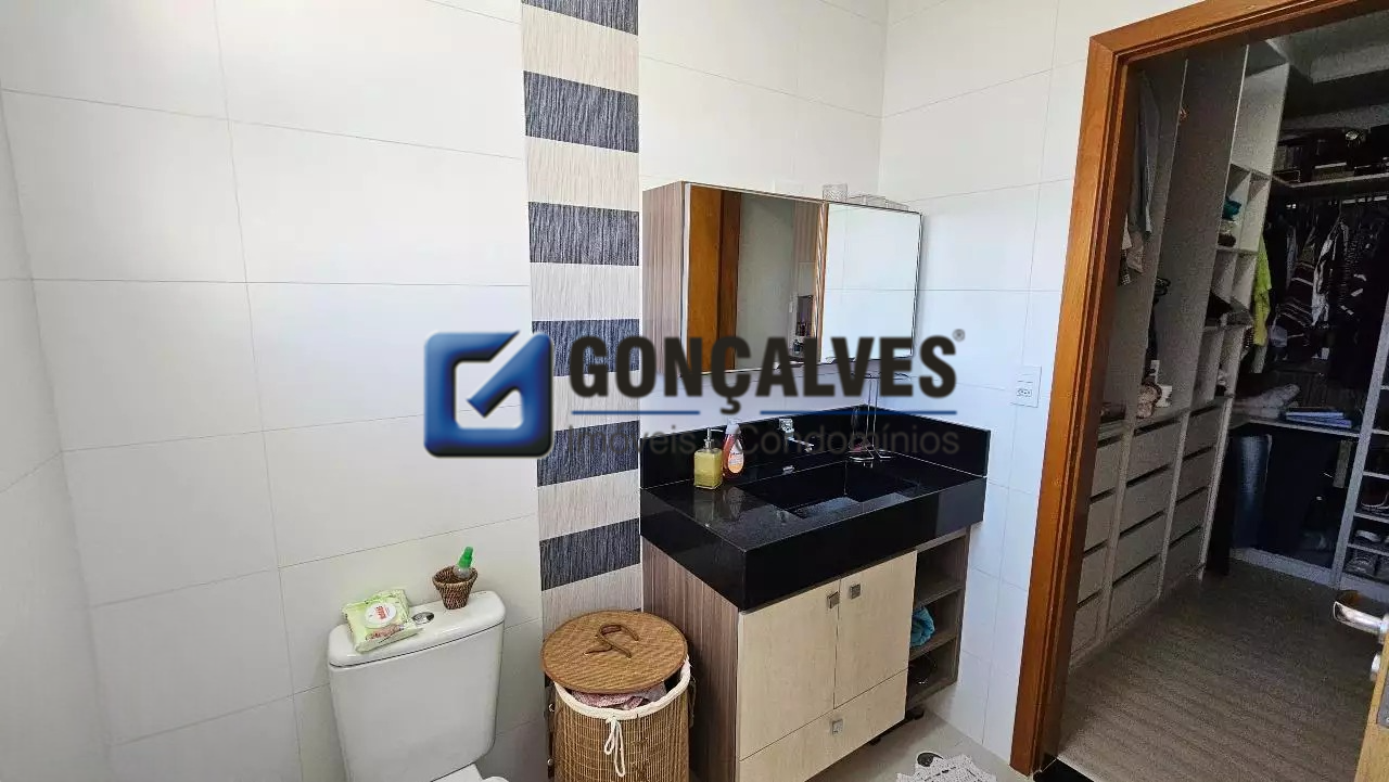 131071, Sobrado, à venda, à venda, 1.439.990,00,Santa Terezinha, São Bernardo do Campo,3 quartos: 