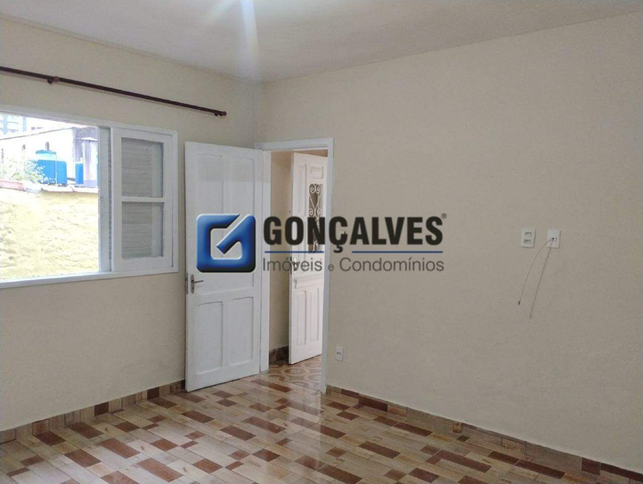 131100, Casa, para aluguel, para alugar, 2.000,00,Santa Paula, São Caetano do Sul,1 quarto: 