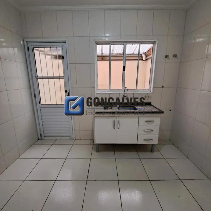 131103, Sobrado, para aluguel, para alugar, 2.770,00,Vila Helena, Santo André,3 quartos: 