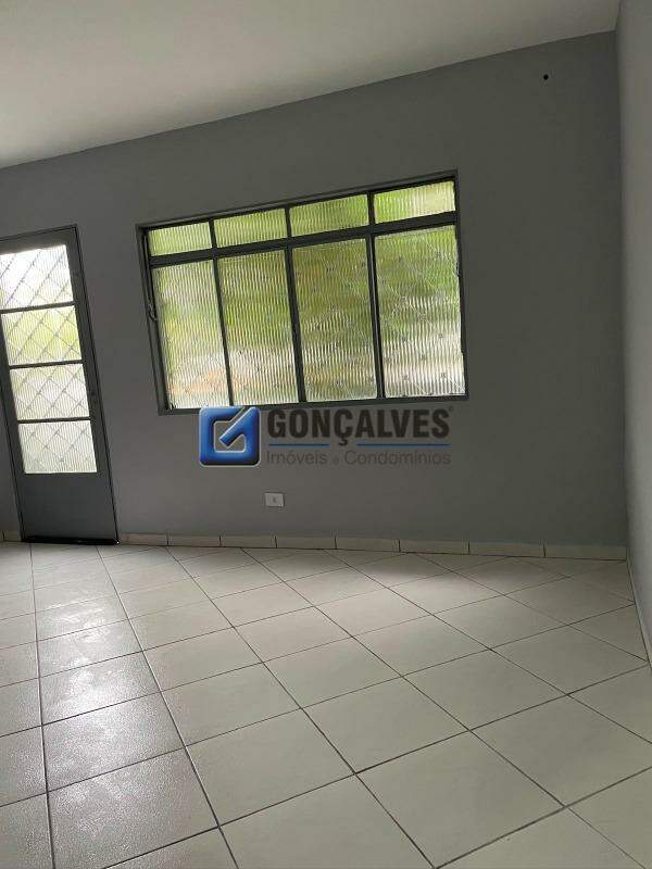 131104, Casa, para aluguel, para alugar, 2.700,00,Conceição, Diadema,3 quartos: 