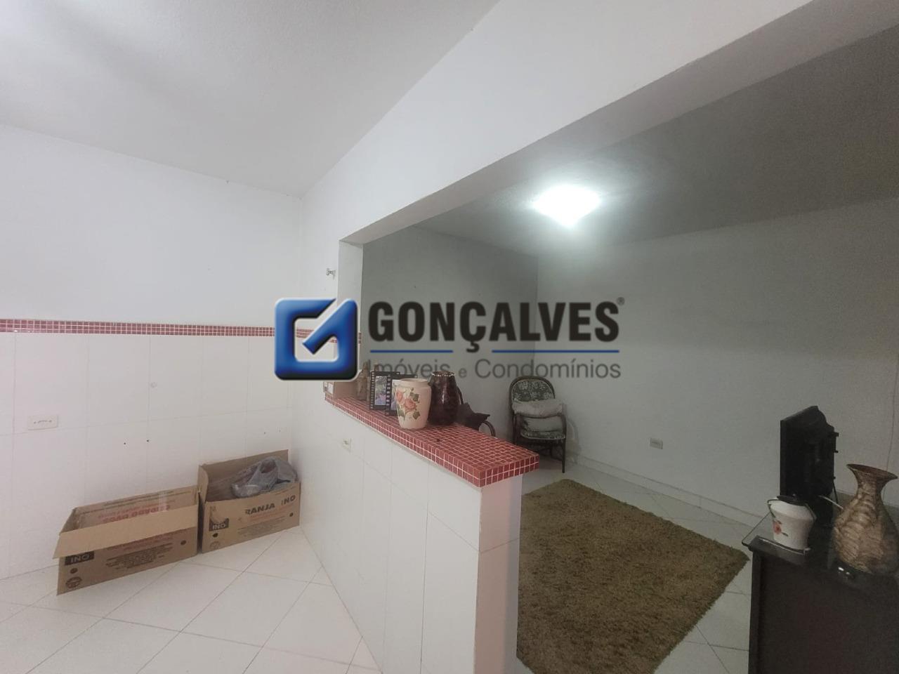 131113, Casa, para aluguel, para alugar, 1.650,00,Montanhão, São Bernardo do Campo,2 quartos: 