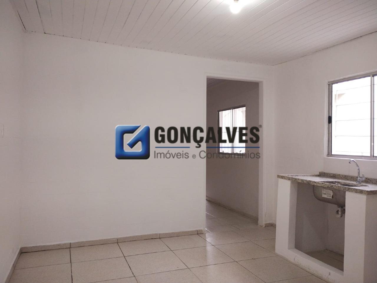131115, Casa, para aluguel, para alugar, 1.800,00,Vila Gonçalves, São Bernardo do Campo,2 quartos: 