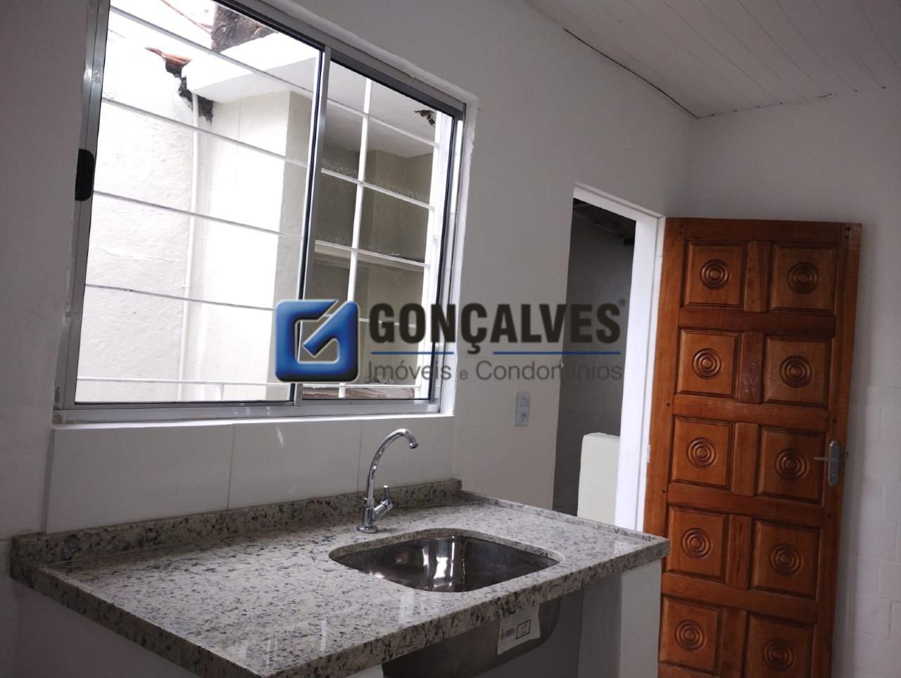 131115, Casa, para aluguel, para alugar, 1.800,00,Vila Gonçalves, São Bernardo do Campo,2 quartos: 