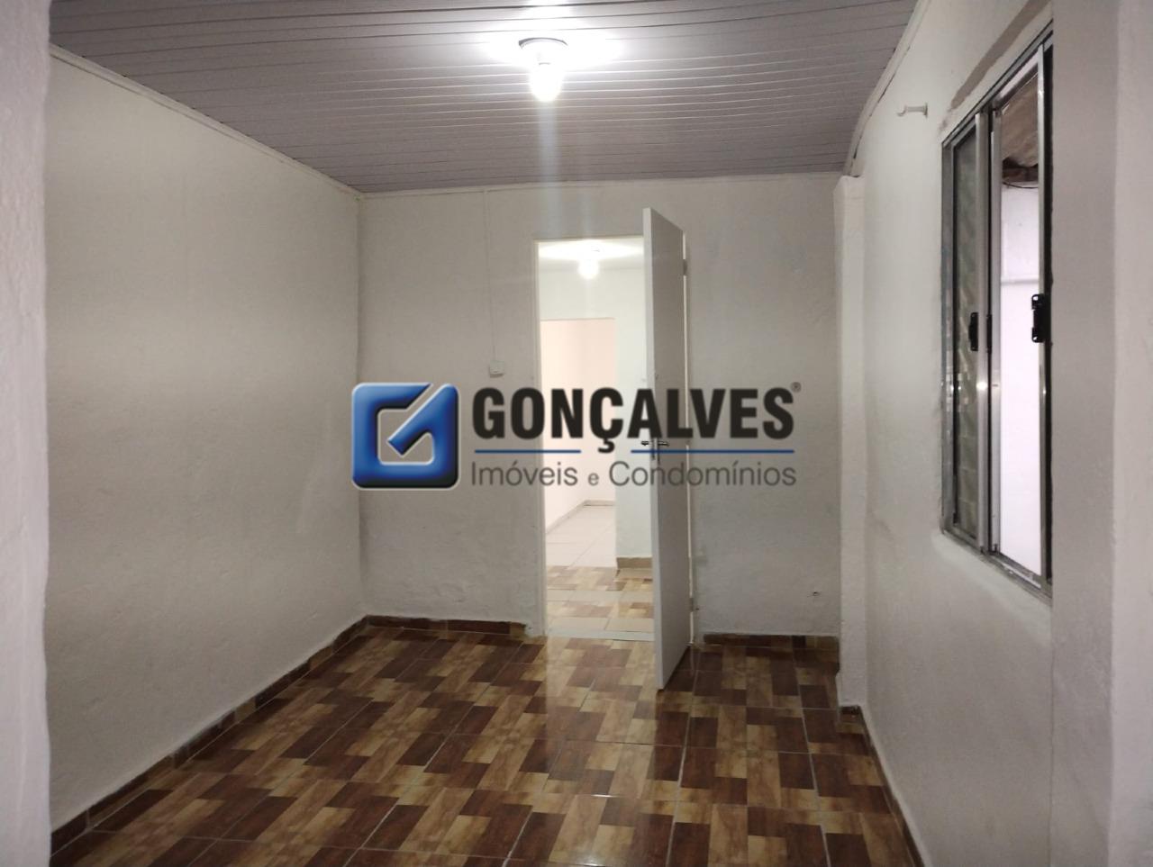 131115, Casa, para aluguel, para alugar, 1.800,00,Vila Gonçalves, São Bernardo do Campo,2 quartos: 