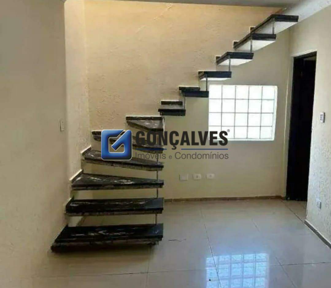 131176, Sobrado, para aluguel, para alugar, 2.300,00,Independência, São Bernardo do Campo,3 quartos: 