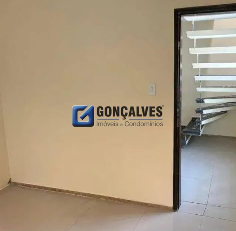 131176, Sobrado, para aluguel, para alugar, 2.300,00,Independência, São Bernardo do Campo,3 quartos: 