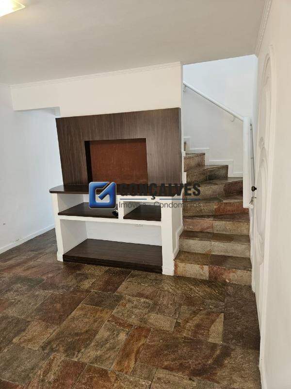 131206, Sobrado, para aluguel, para alugar, 4.500,00,Nova Petrópolis, São Bernardo do Campo,3 quartos: 