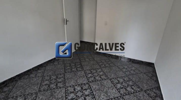 131217, Apartamento, para aluguel, para alugar, 2.200,00,Jardim Santo André, Santo André,3 quartos: 