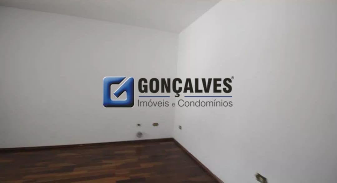 131244, Sobrado, para aluguel, para alugar, 3.900,00,Parque Oratório, Santo André,3 quartos: 