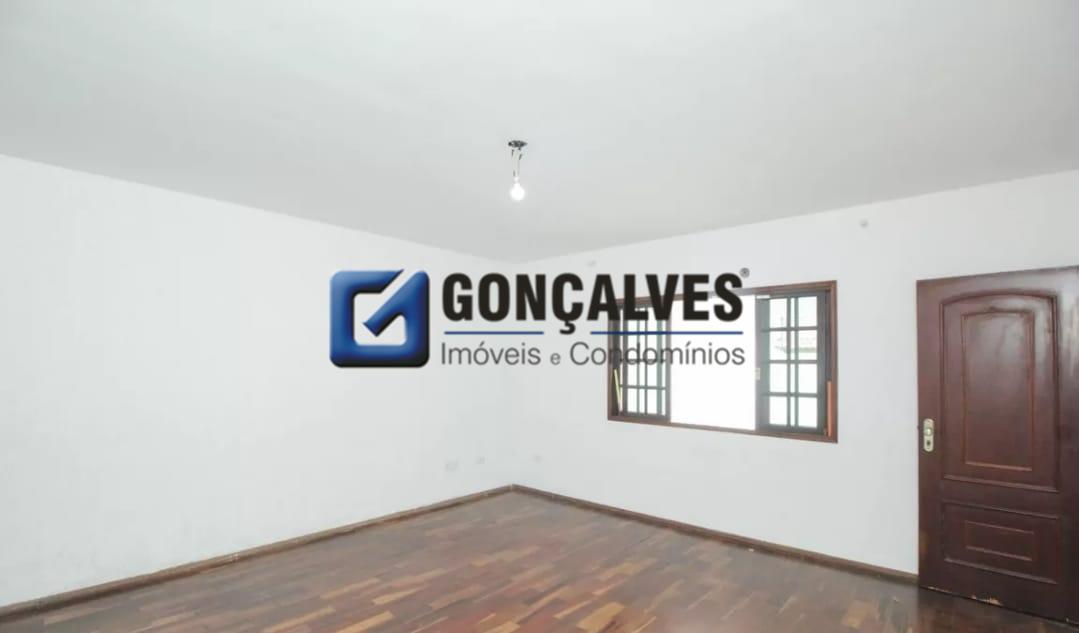 131244, Sobrado, para aluguel, para alugar, 3.900,00,Parque Oratório, Santo André,3 quartos: 