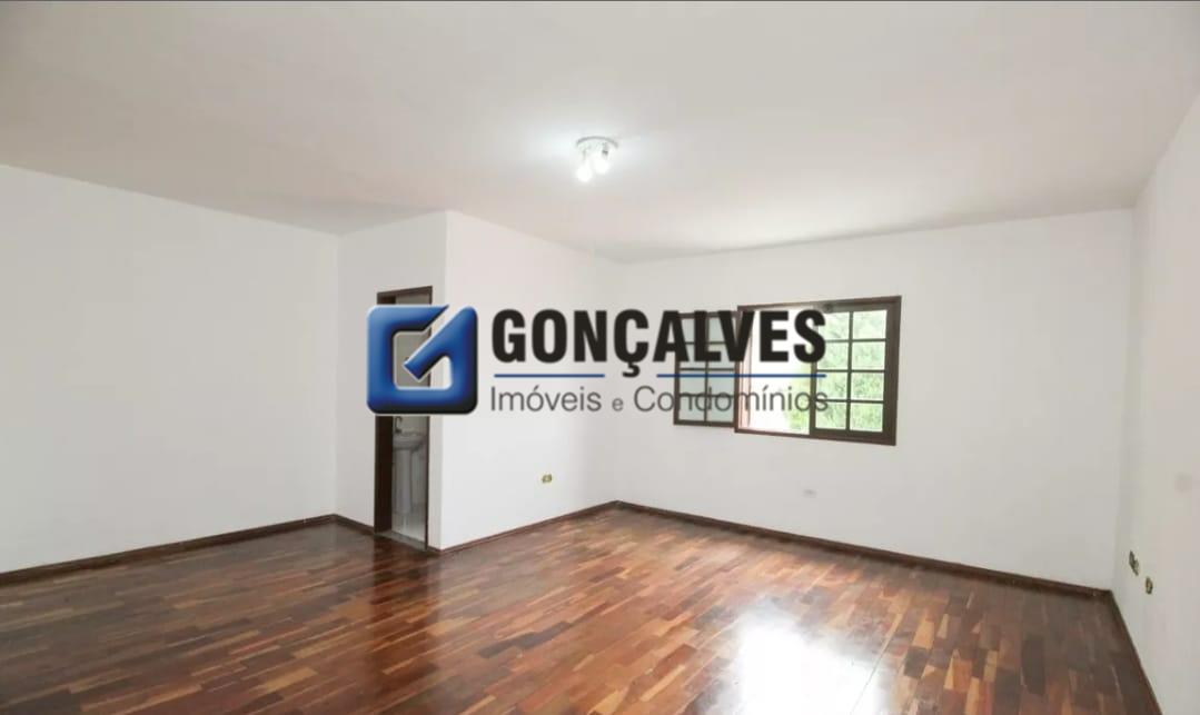 131244, Sobrado, para aluguel, para alugar, 3.900,00,Parque Oratório, Santo André,3 quartos: 