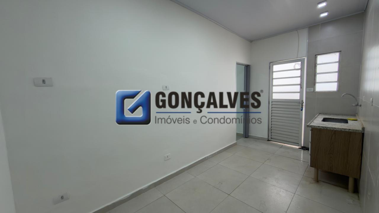 131307, Casa, para aluguel, para alugar, 2.450,00,Cerâmica, São Caetano do Sul,2 quartos: 