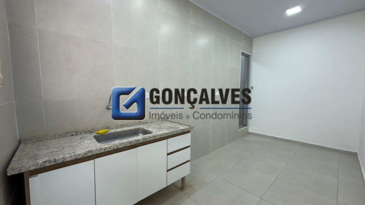 131307, Casa, para aluguel, para alugar, 2.450,00,Cerâmica, São Caetano do Sul,2 quartos: 