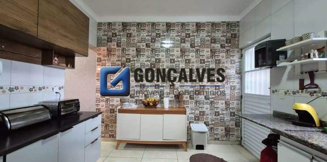 131310, Sobrado, para aluguel, para alugar, 2.500,00,Condominio Maracanã, Santo André,2 quartos: 