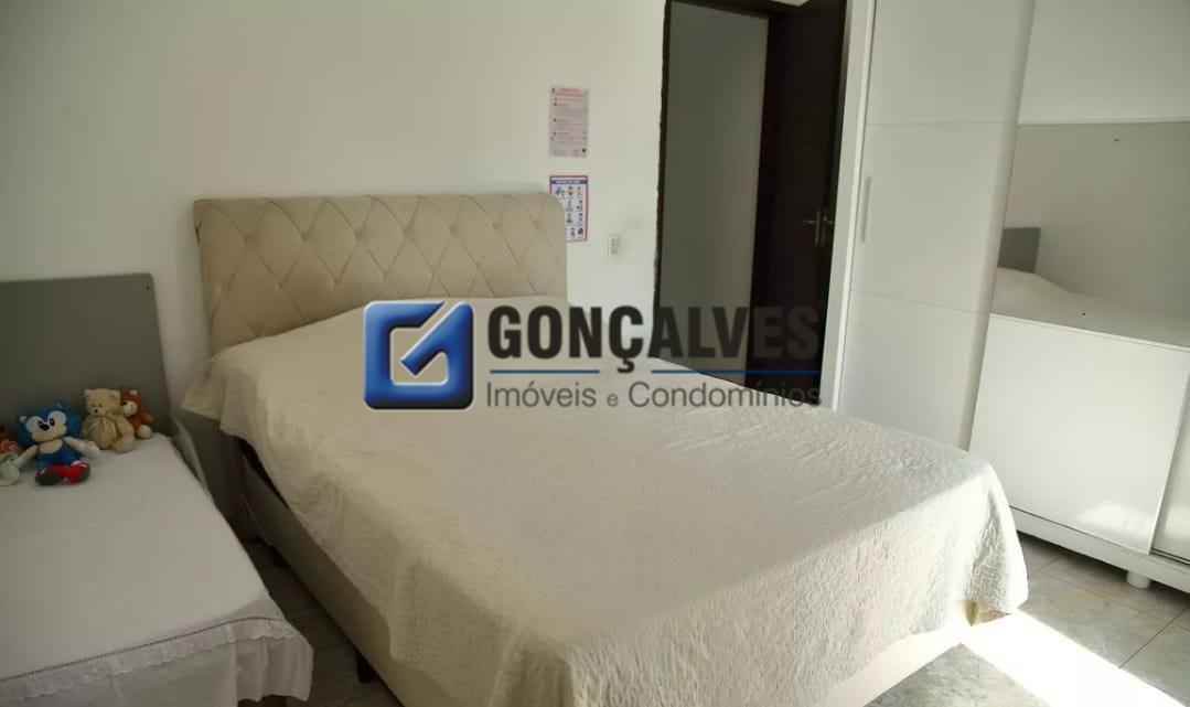 131375, Sobrado, para aluguel, para alugar, 2.600,00,Alves Dias, São Bernardo do Campo,2 quartos: 