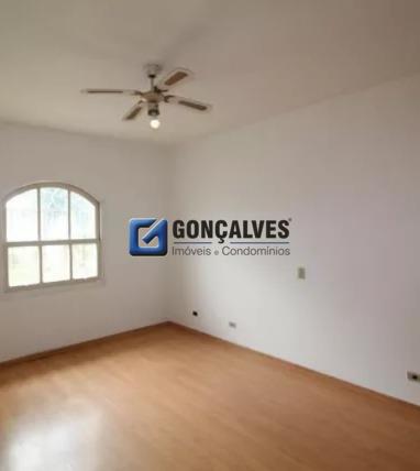 131558, Sobrado, para aluguel, para alugar, 2.700,00,Rudge Ramos, São Bernardo do Campo,1 quarto: 