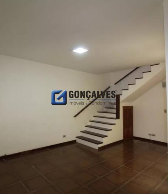 131558, Sobrado, para aluguel, para alugar, 2.700,00,Rudge Ramos, São Bernardo do Campo,1 quarto: 