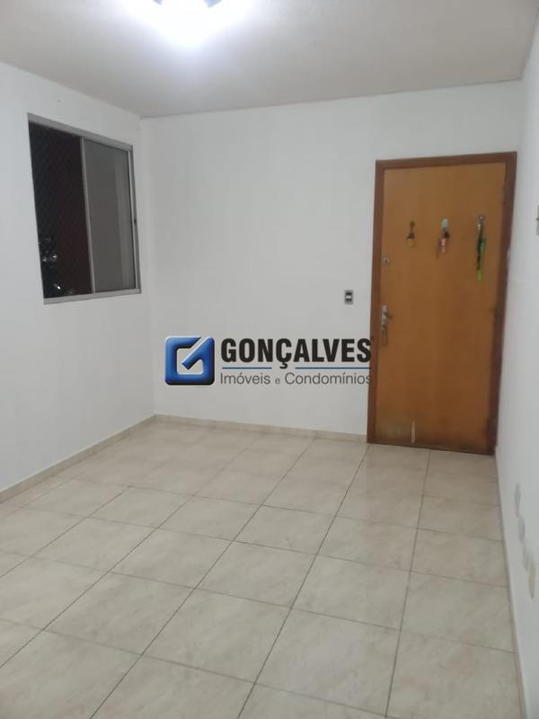 131559, Apartamento, para aluguel, para alugar, 2.000,00,Alves Dias, São Bernardo do Campo,2 quartos: 