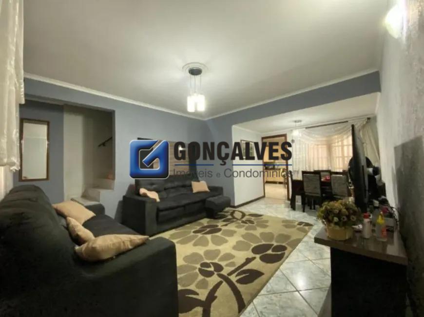 131666, Sobrado, para aluguel, para alugar, 3.300,00,Campestre, Santo André,2 quartos: 