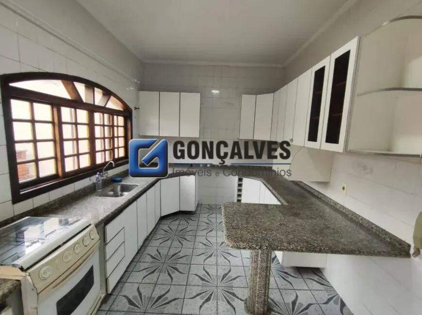 131824, Sobrado, para aluguel, para alugar, 4.000,00,Nova Petrópolis, São Bernardo do Campo,3 quartos: 