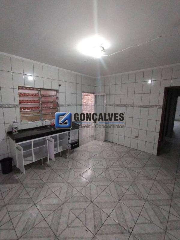 131840, Sobrado, para aluguel, para alugar, 2.000,00,Alvarenga, São Bernardo do Campo,2 quartos: 