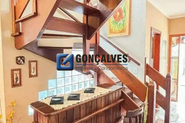 132029, Sobrado, para aluguel, para alugar, 9.000,00,Campestre, Santo André,3 quartos: 