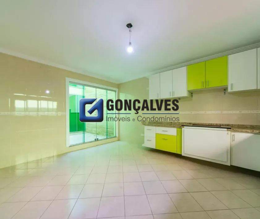 132074, Sobrado, para aluguel, para alugar, 3.800,00,Jardim Las Vegas, Santo André,3 quartos: 