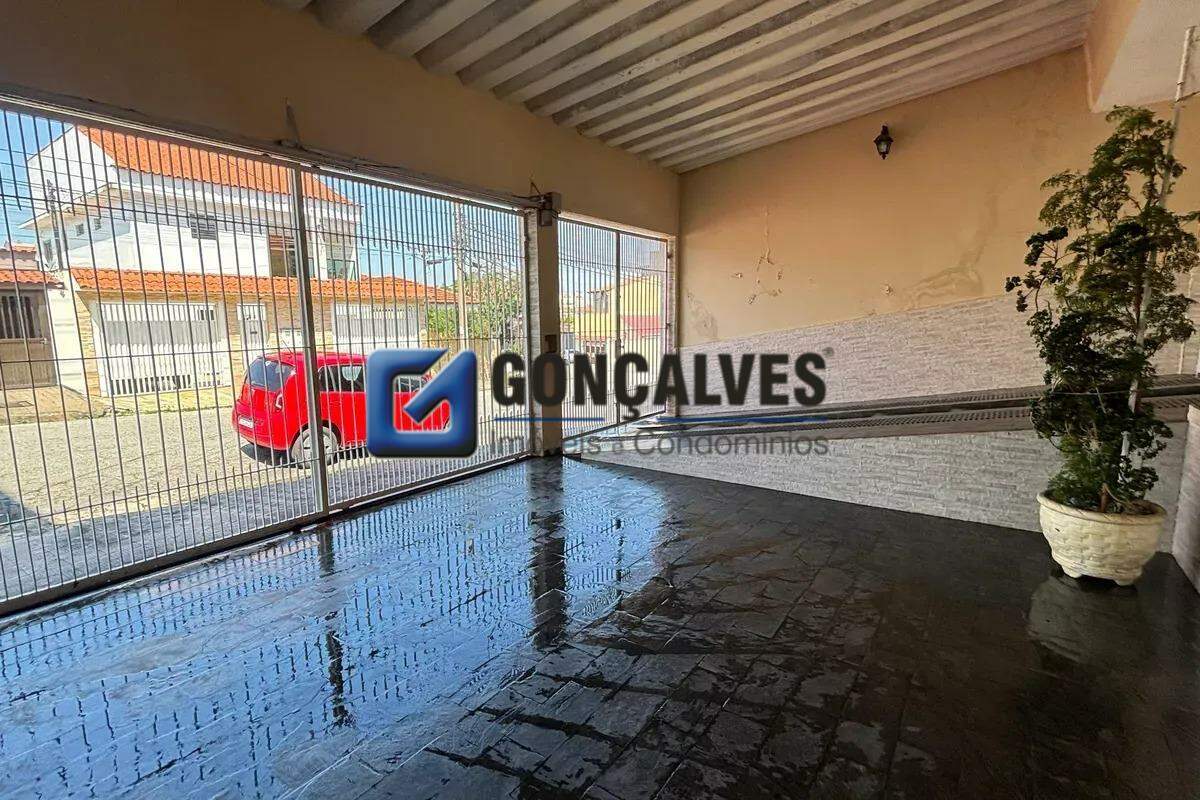 132082, Casa, para aluguel, para alugar, 4.500,00,Parque Jaçatuba, Santo André,4 quartos: Garagem