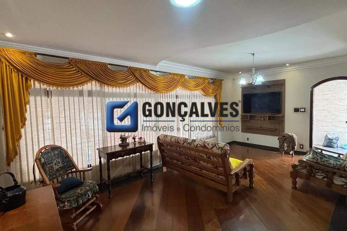 132082, Casa, para aluguel, para alugar, 4.500,00,Parque Jaçatuba, Santo André,4 quartos: Sala