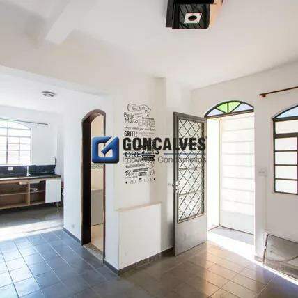 132131, Casa, para aluguel, para alugar, 4.000,00,Vila Assunção, Santo André,4 quartos: 