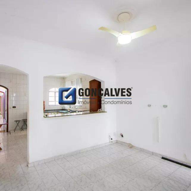 132131, Casa, para aluguel, para alugar, 4.000,00,Vila Assunção, Santo André,4 quartos: 