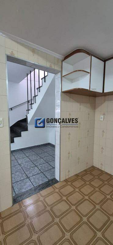 132289, Sobrado, para aluguel, para alugar, 3.500,00,Jardim das Maravilhas, Santo André,2 quartos: 