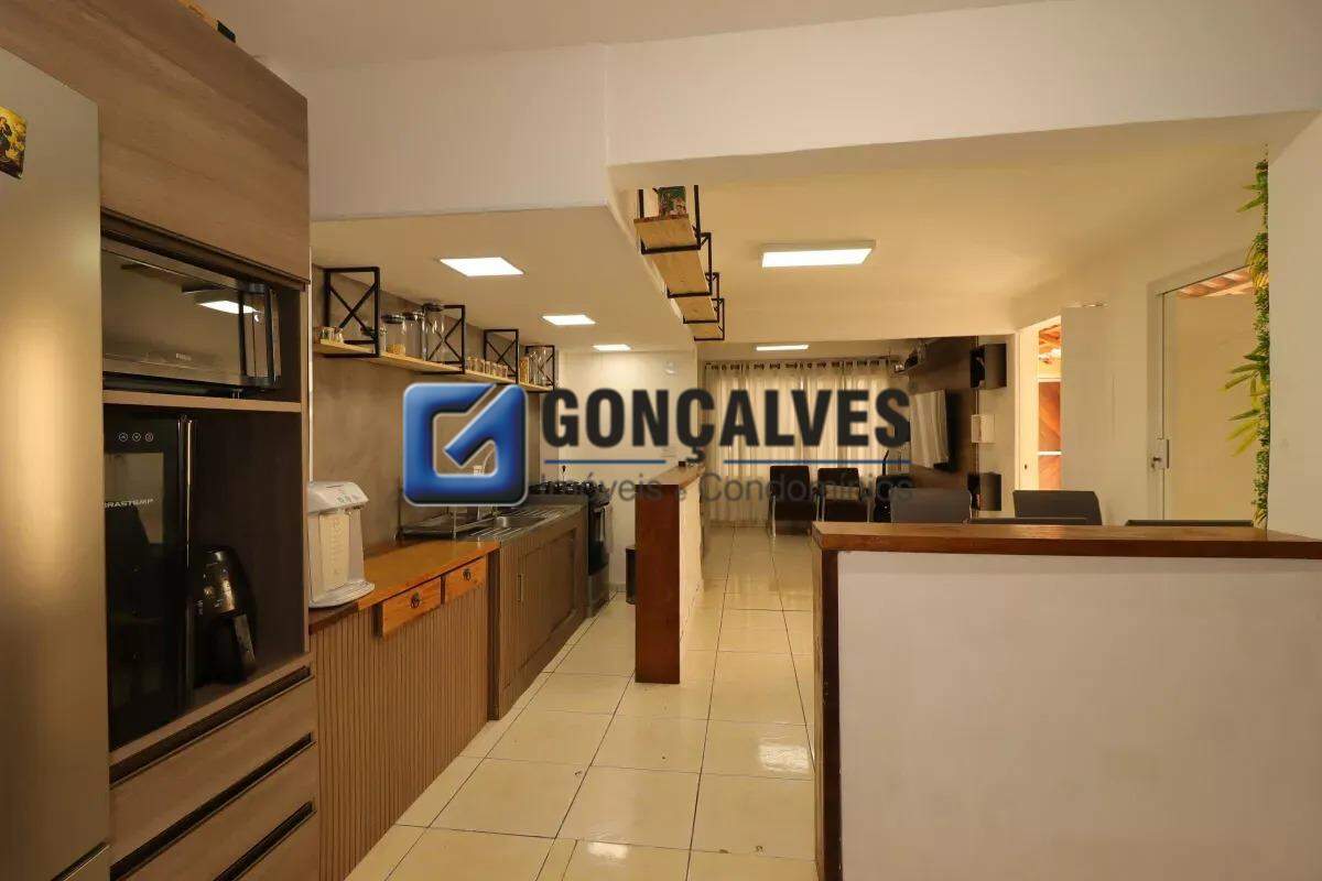 132321, Sobrado, para aluguel, para alugar, 3.000,00,Vila Camilópolis, Santo André,2 quartos: Cozinha