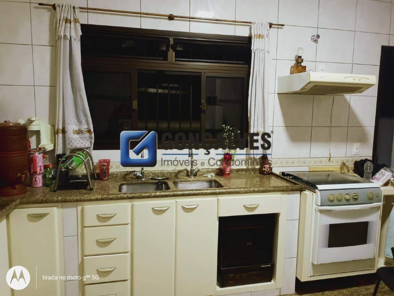 132389, Casa, para aluguel, para alugar, 2.500,00,Parque Oratório, Santo André,2 quartos: 