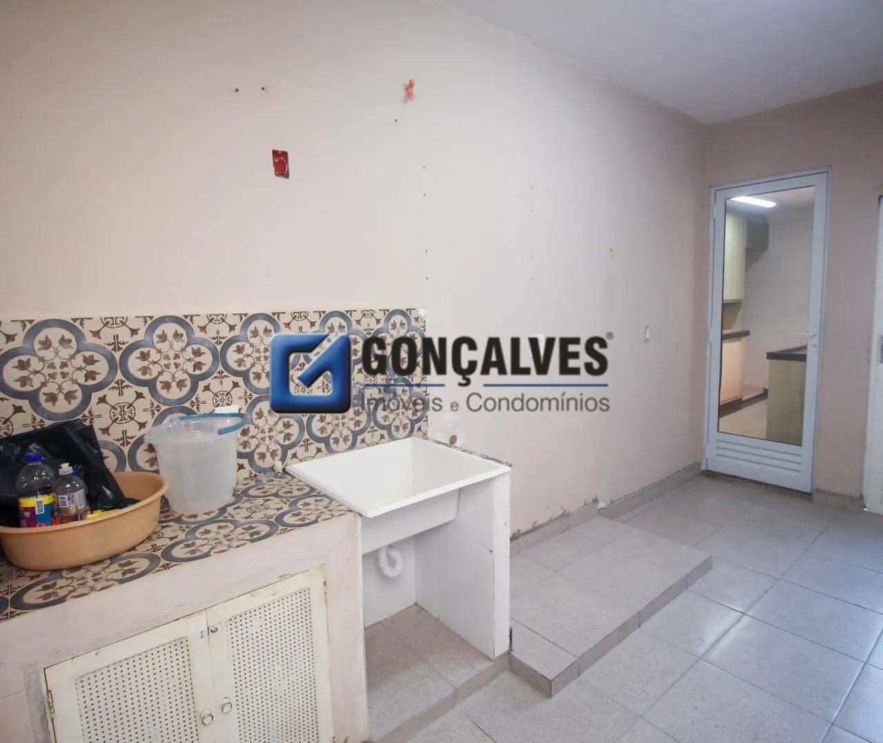132500, Sobrado, para aluguel, para alugar, 6.300,00,Jardim Stella, Santo André,5 quartos: 