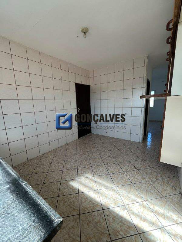 132628, Casa, para aluguel, para alugar, 1.700,00,Alvarenga, São Bernardo do Campo,2 quartos: 