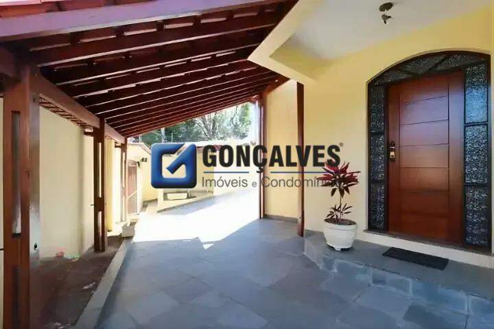 132632, Sobrado, para aluguel, para alugar, 7.000,00,Jardim, Santo André,4 quartos: 