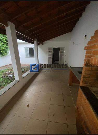 132687, Casa, para aluguel, para alugar, 3.900,00,Rudge Ramos, São Bernardo do Campo,3 quartos: 