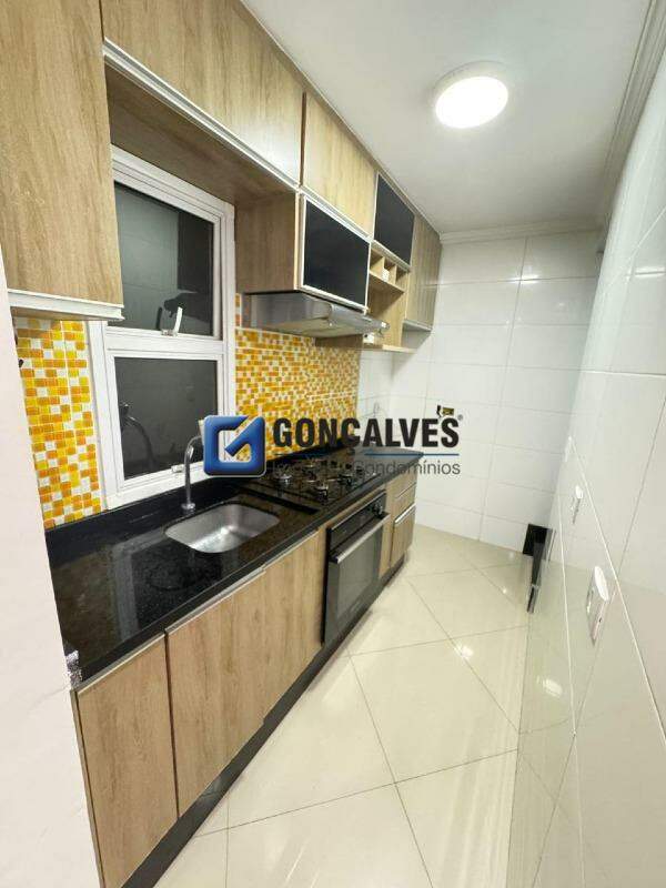 132723, Apartamento Cobertura, para aluguel, para alugar, 1.540,00,Vila Guiomar, Santo André,2 quartos: 