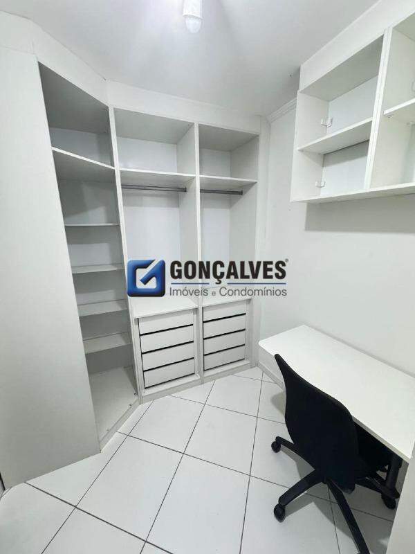 132723, Apartamento Cobertura, para aluguel, para alugar, 1.540,00,Vila Guiomar, Santo André,2 quartos: 