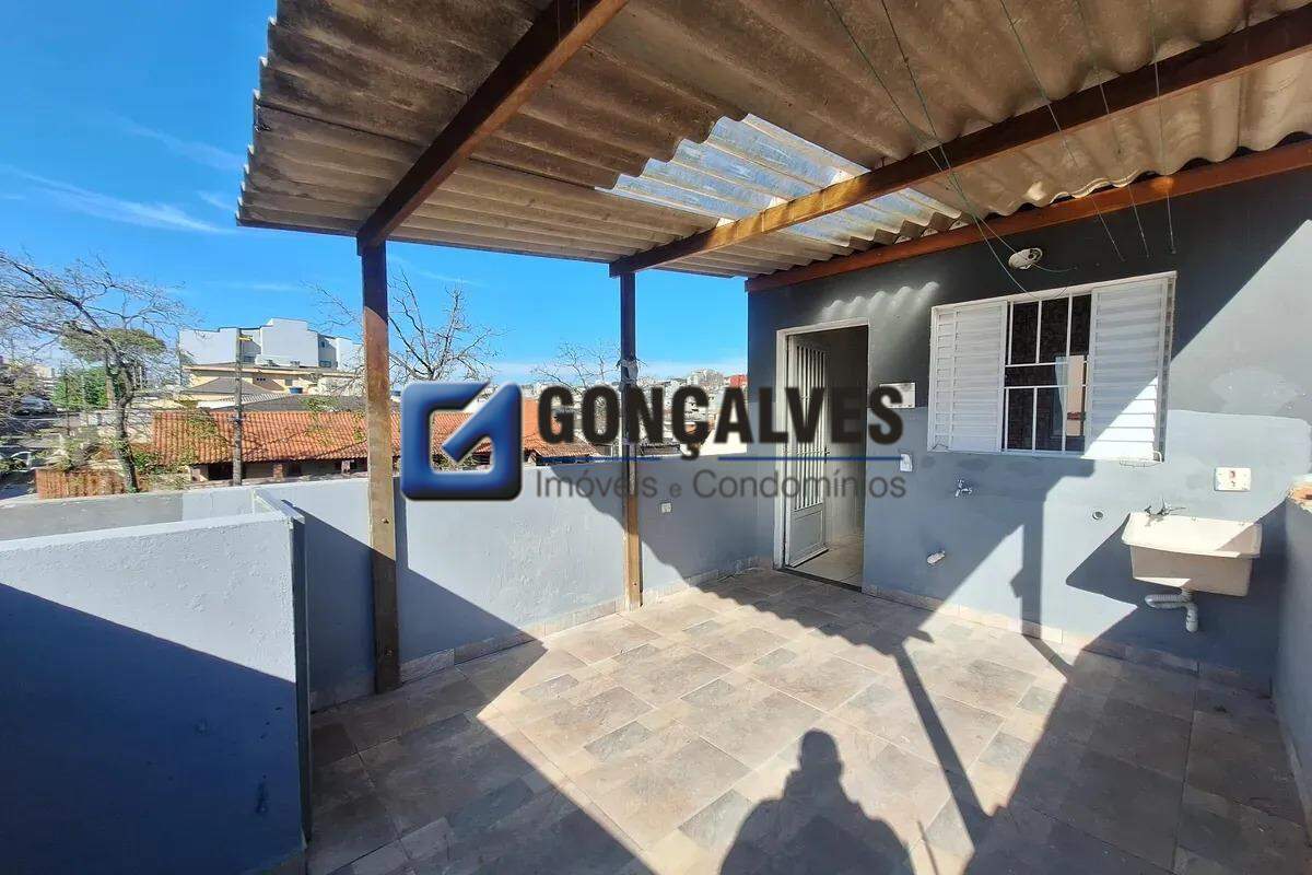 132862, Casa, para aluguel, para alugar, 1.980,00,Jardim Santo Alberto, Santo André,2 quartos: Quintal