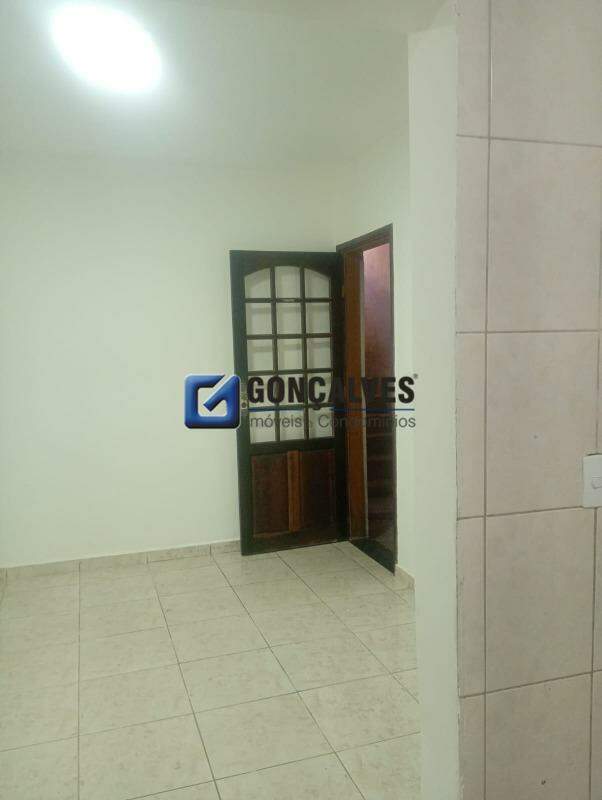 132885, Casa, para aluguel, para alugar, 1.350,00,Demarchi, São Bernardo do Campo,2 quartos: 