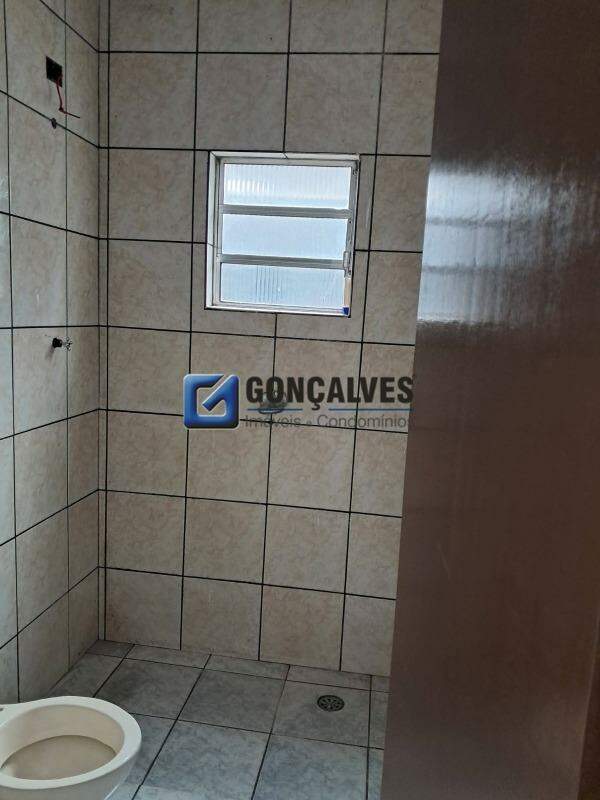 132972, Casa, para aluguel, para alugar, 1.400,00,Alves Dias, São Bernardo do Campo,2 quartos: 
