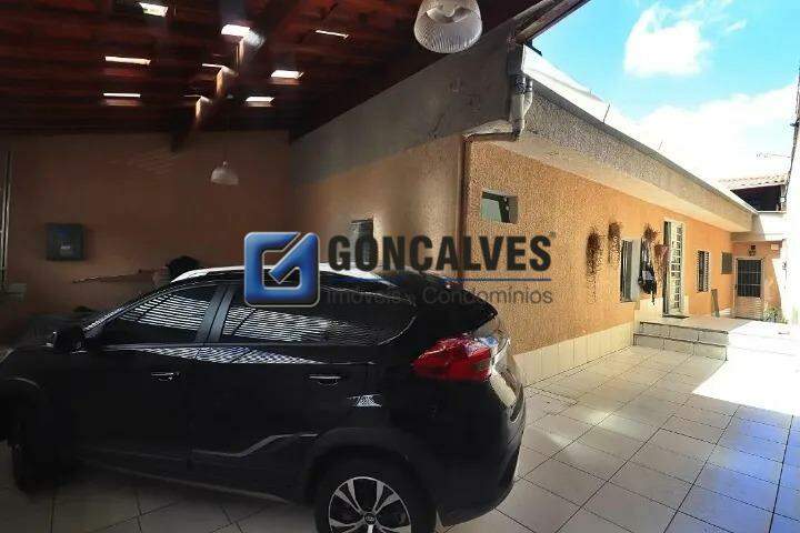 133046, Casa, para aluguel, para alugar, 3.700,00,Santa Terezinha, Santo André,3 quartos: 
