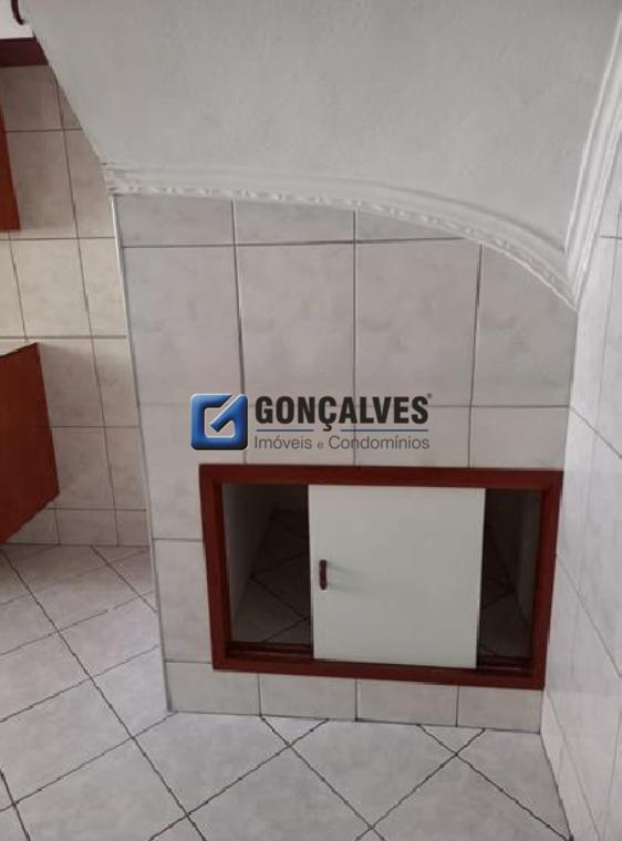 13711, Sobrado, para aluguel, para alugar, 2.200,00,Santa Terezinha, São Bernardo do Campo,2 quartos: 