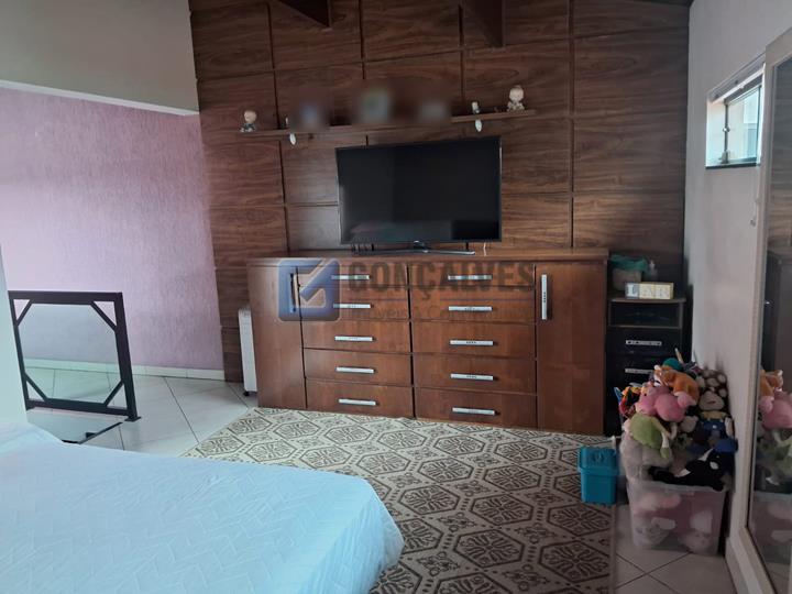 1377, Sobrado, à venda, à venda, 800.000,00,Parque São Vicente, Mauá,4 quartos: B (11)