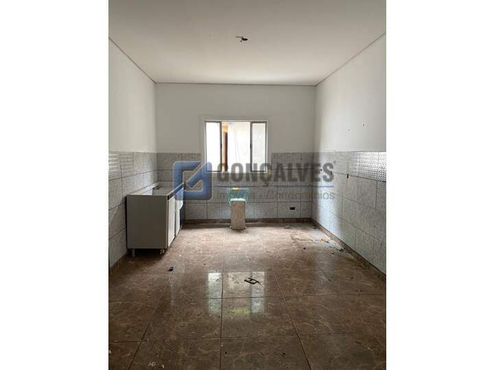 13776, Casa, para aluguel, para alugar, 4.200,00,Nova Petrópolis, São Bernardo do Campo,2 quartos: E (30)
