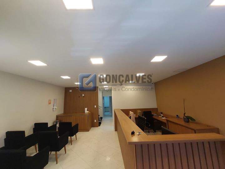 13790, Sobrado, para aluguel, para alugar, 9.000,00,VILA MARLENE, São Bernardo do Campo,4 quartos: A (72)